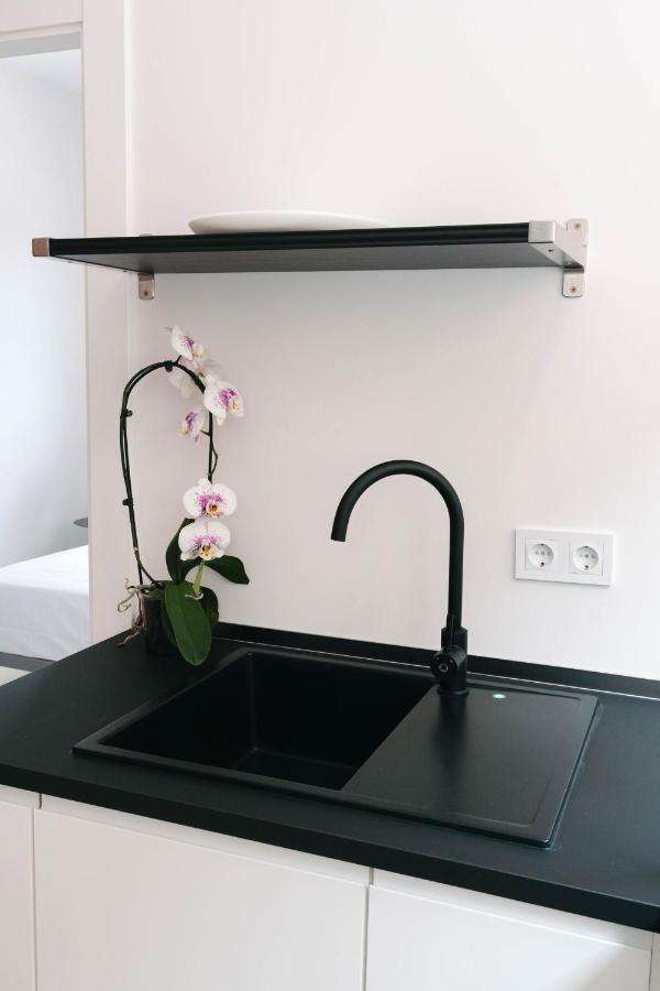 Apartamento New Picasso Plaza - *