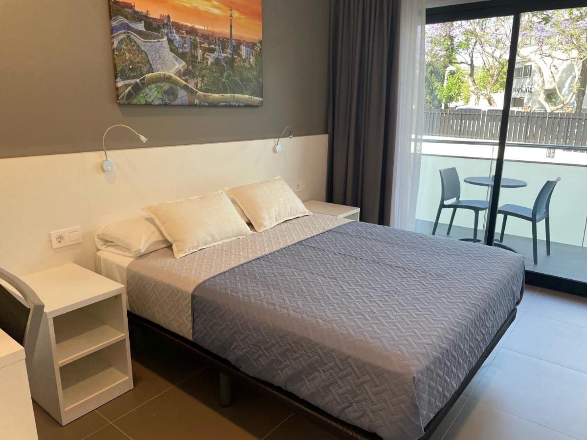 C31 Hotel