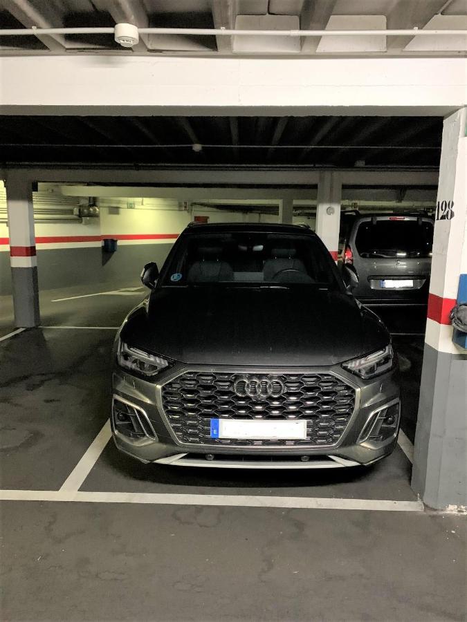 Apto. El Llano. Parking Incluido Apartment