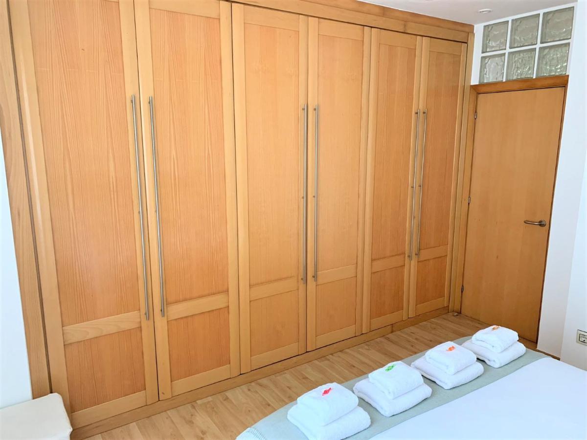 Apto. El Llano. Parking Incluido Apartment *