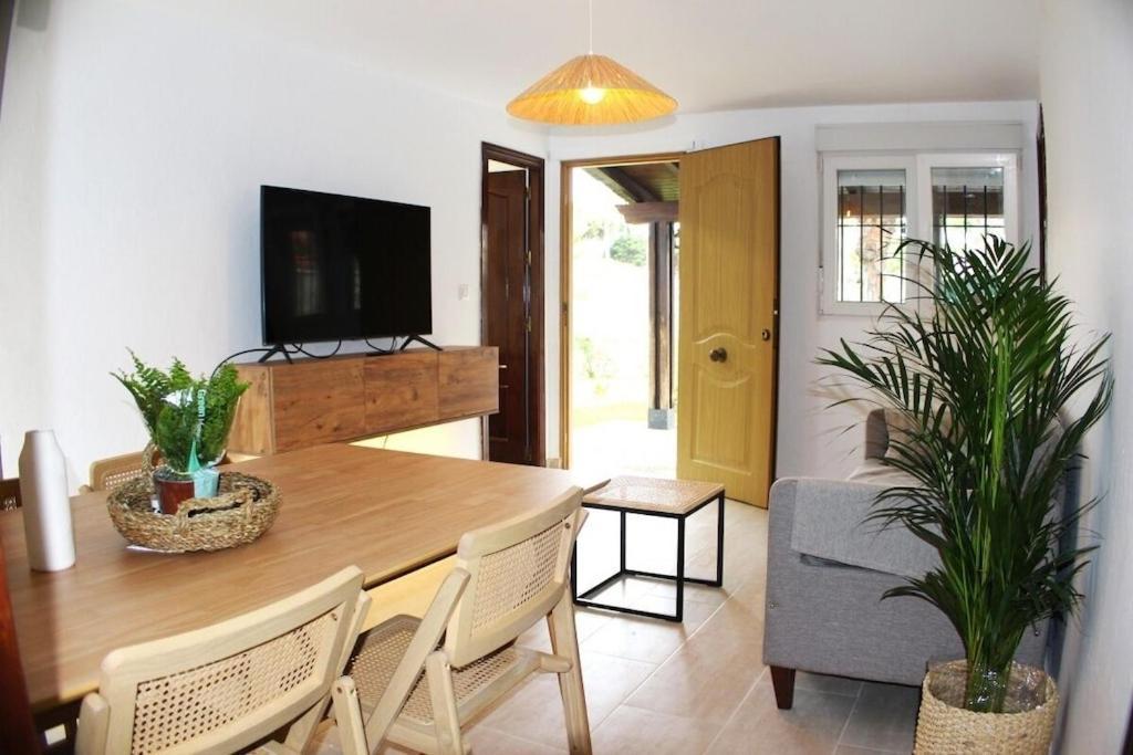 Recently Renovated - 5min Walk From The Beach * Chiclana de la Frontera