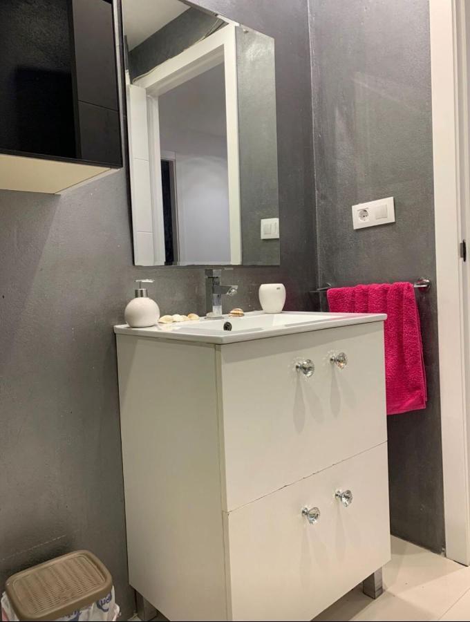 Moderno Apartamento Apartamento *