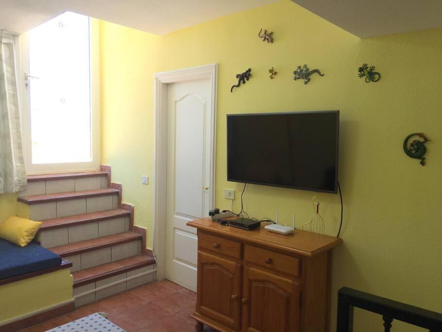 Apartamento 2 Bd With Stunning View Puerto de Santiago (Tenerife)