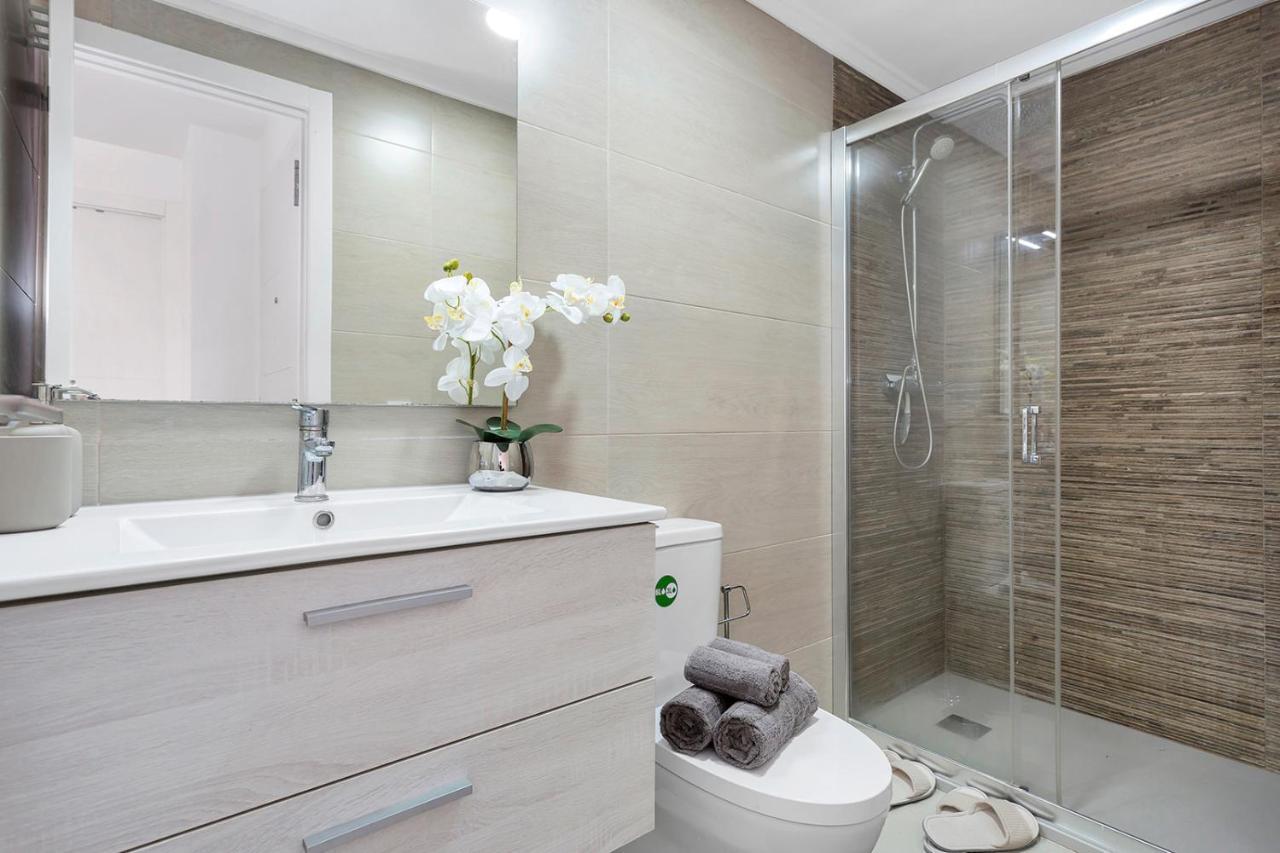 Reel Apartments- Walk To The And Centre Apartamento *