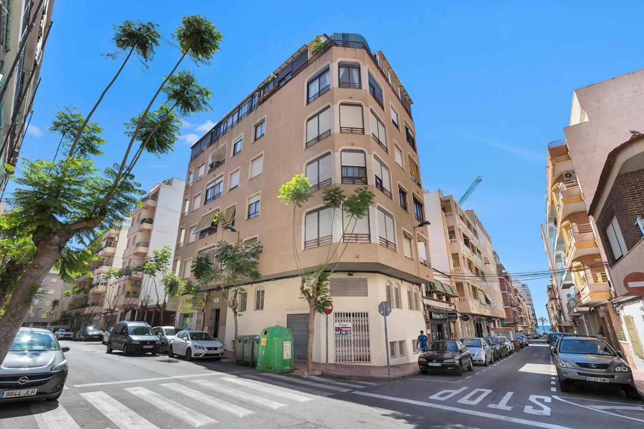 Reel Apartments- Walk To The And Centre Apartamento