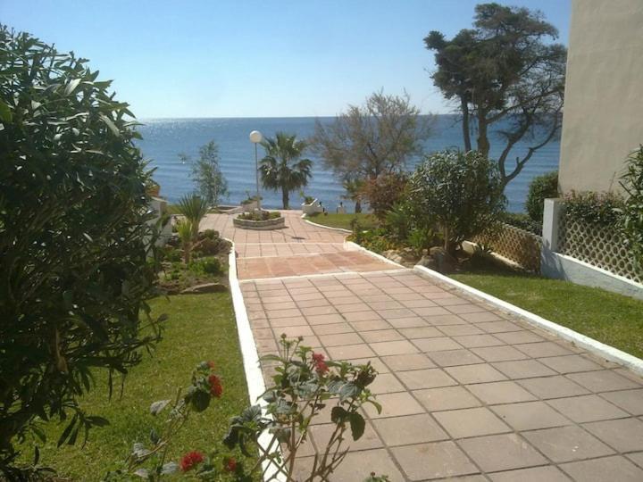 Malaga, Andalucia, Marbella - Mijas Costa, Primera Linea De Playa