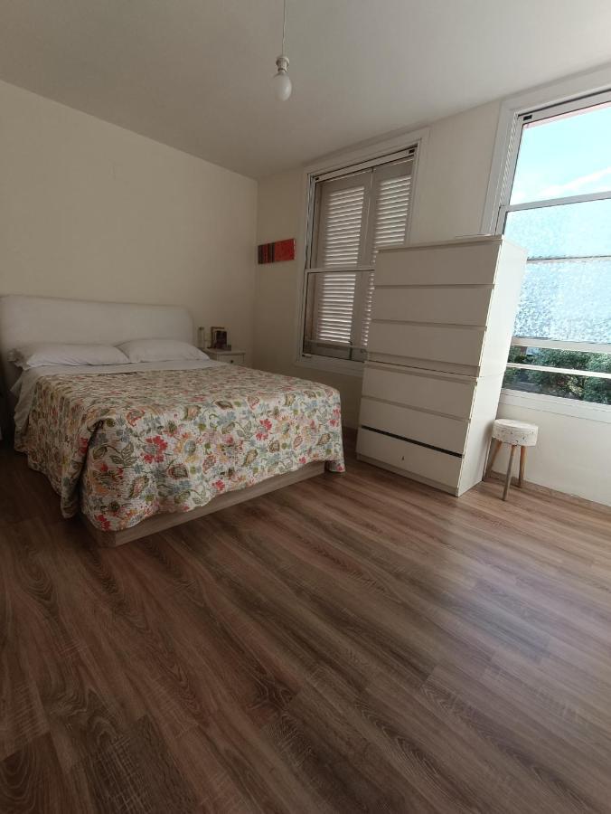 Adosado Con Piscina 4 Habitaciones, 8 Huespedes Сasa de vacaciones *