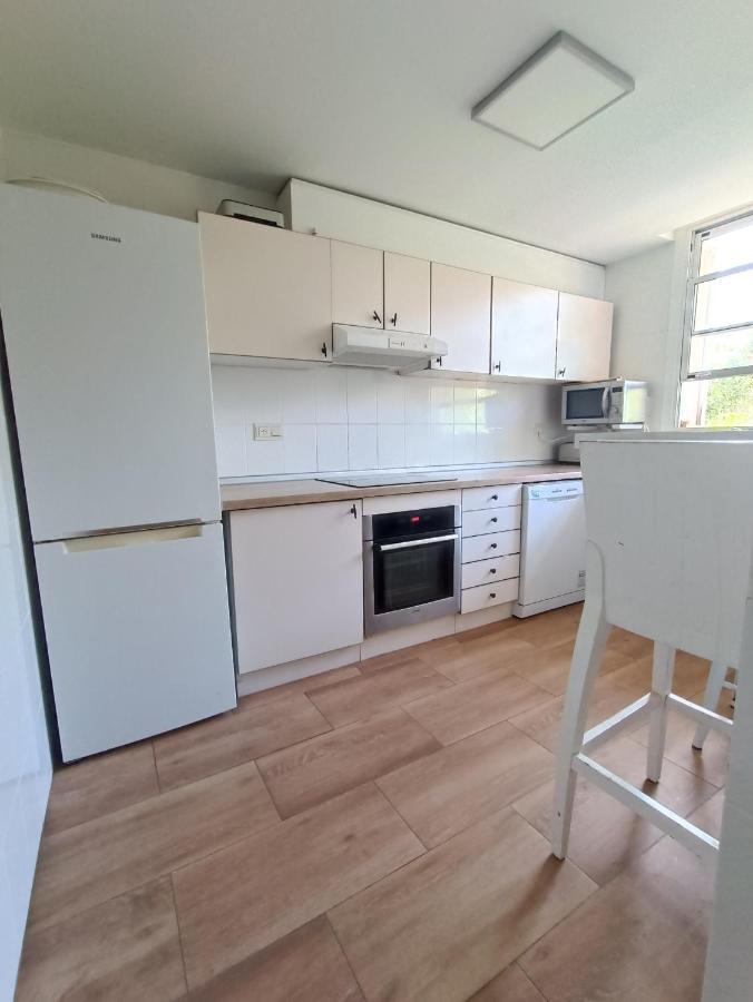 Adosado Con Piscina 4 Habitaciones, 8 Huespedes Cambrils