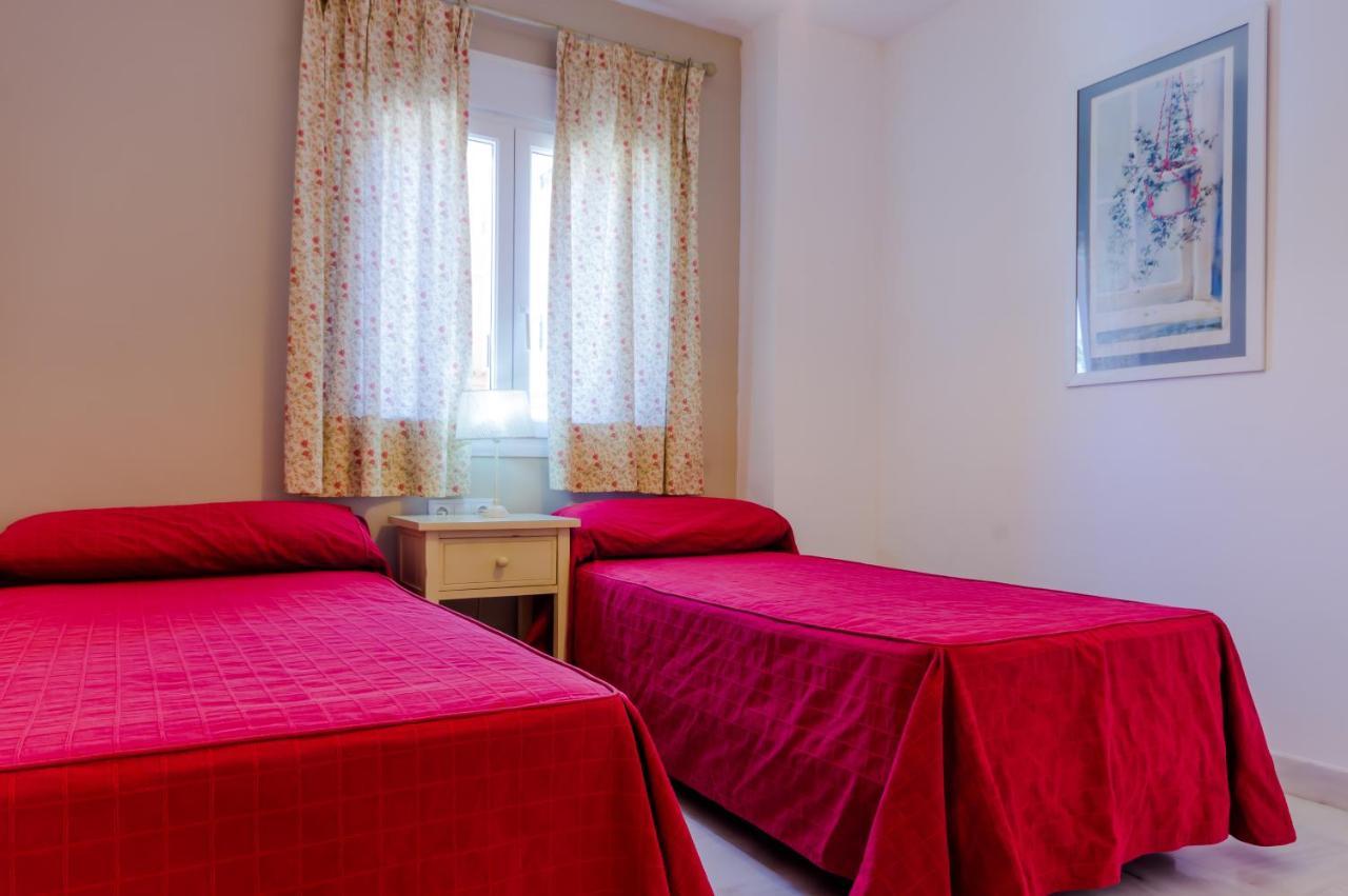 Masapartamentos El Puerto Apartment