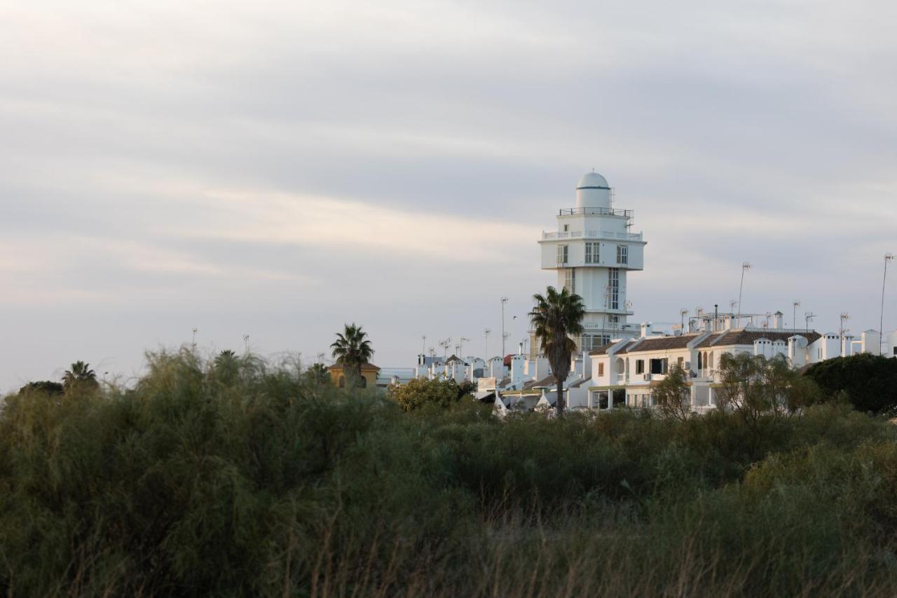 Tolles Mit Sonnenterrasse Direkt Am Holiday home Isla Cristina