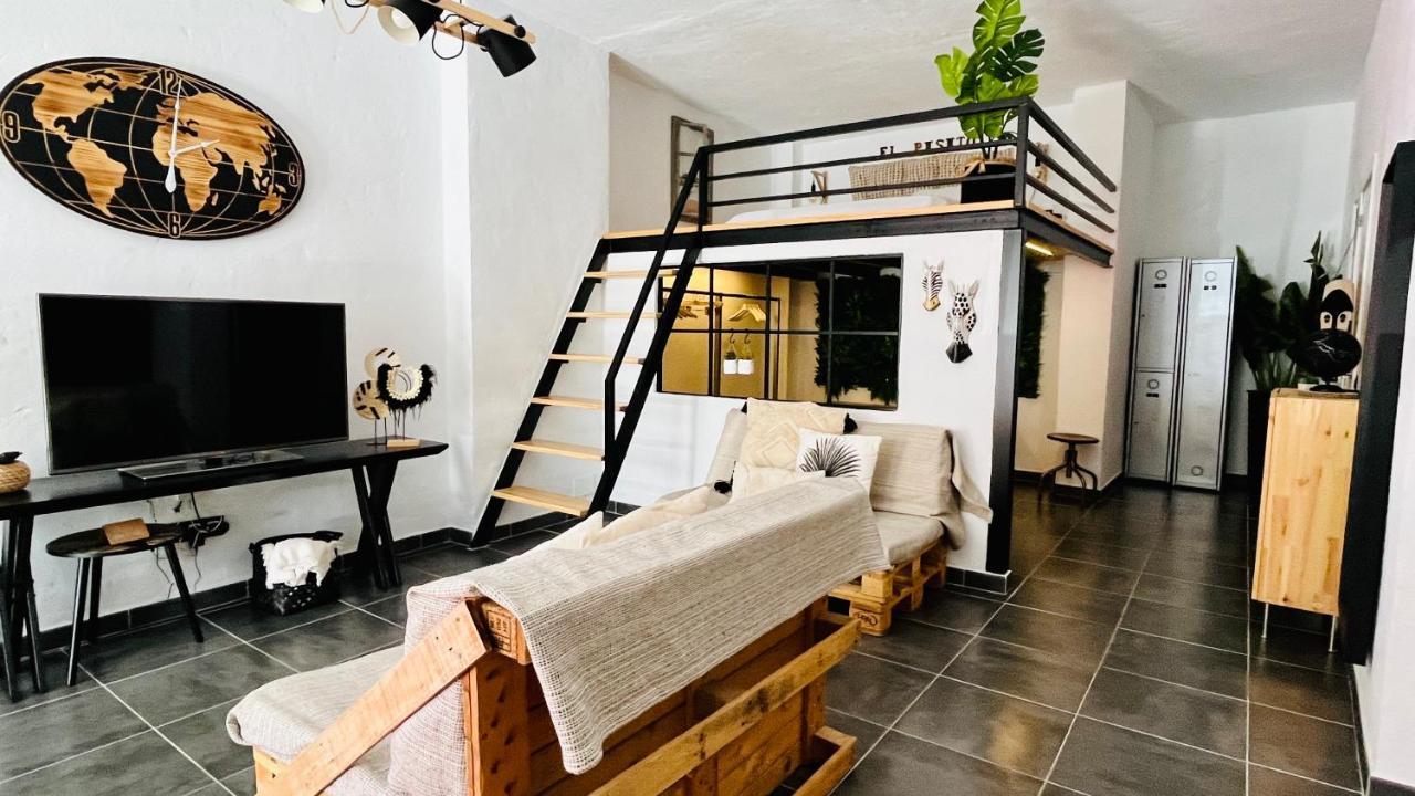 El Pisito Forest,a 300 Metros Iglesia De La Encarnacion Apartment *