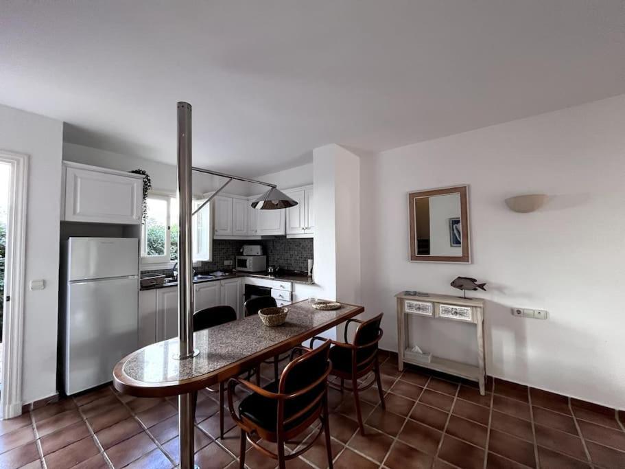 Magnifico Duplex Con Piscina En Son Xoriguer A 80m De La Playa. Сasa de vacaciones *