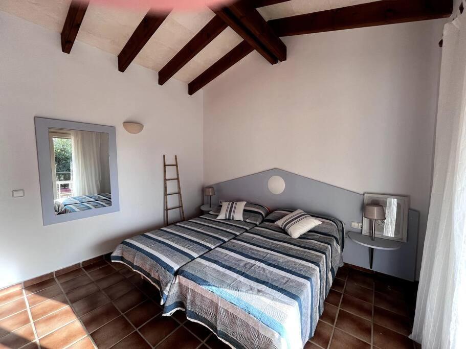 Magnifico Duplex Con Piscina En Son Xoriguer A 80m De La Playa. Сasa de vacaciones