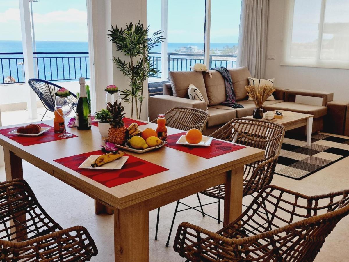 Сasa de vacaciones Rooftop Vistas, 2 Bedrooms First Line