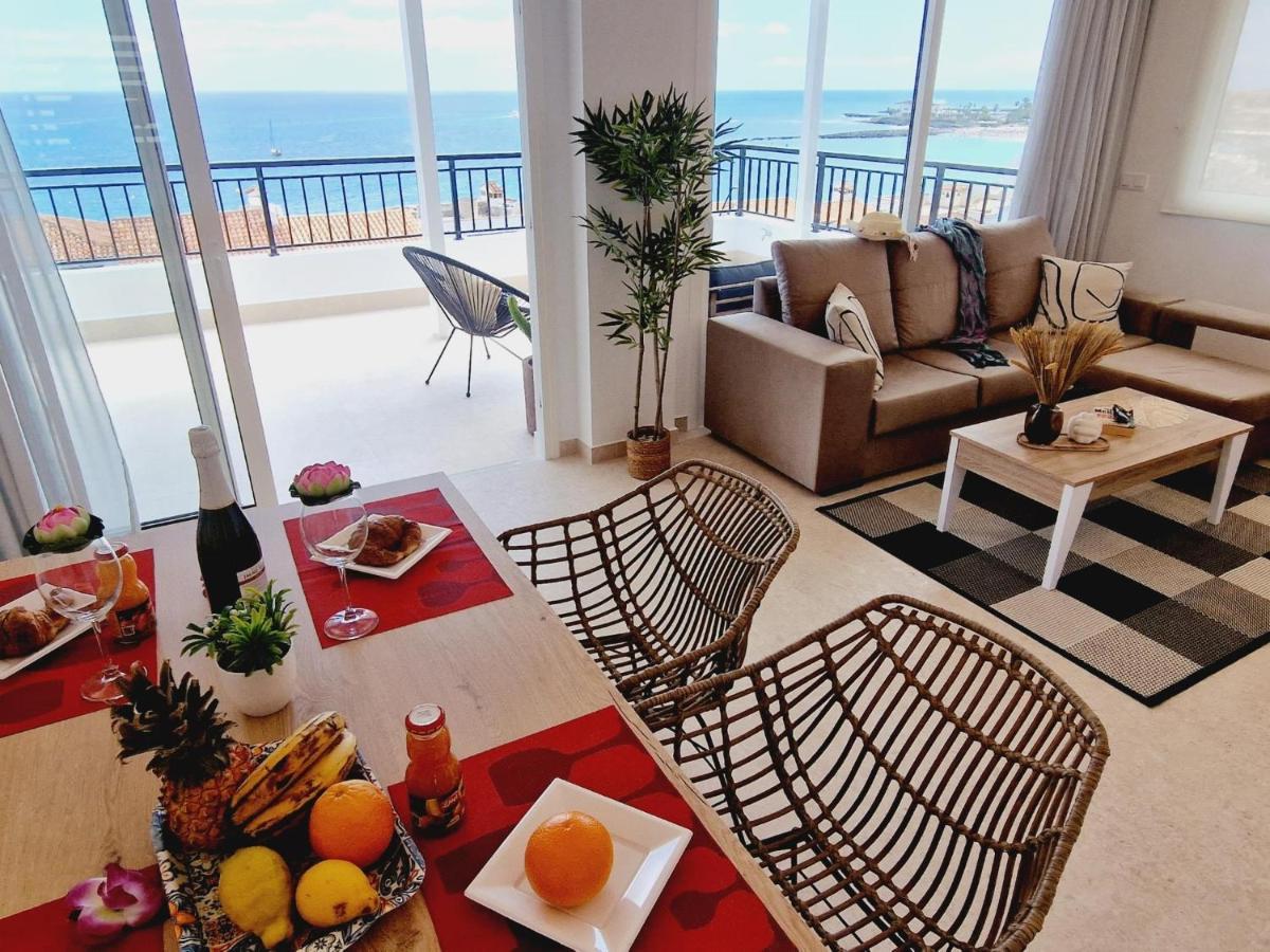 Rooftop Vistas, 2 Bedrooms First Line Сasa de vacaciones Los Cristianos (Tenerife)