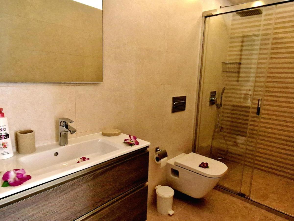 Сasa de vacaciones Rooftop Vistas, 2 Bedrooms First Line *