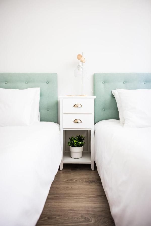 Apartamento Lujoso Atico Entre 2 Playas Con Garaje, Terraza, Vistas Y Wifi