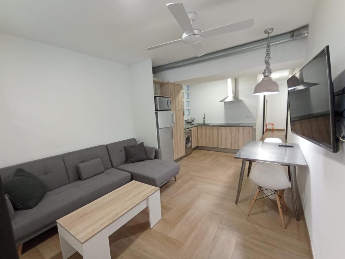 Full Equip. Apartment *