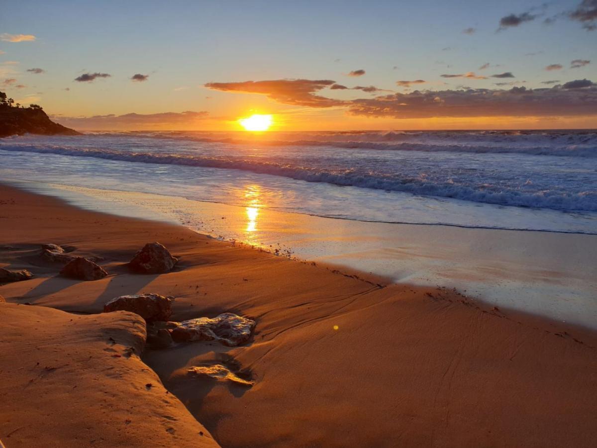 Suitur Beachfront Roc De Sant Gaieta *
