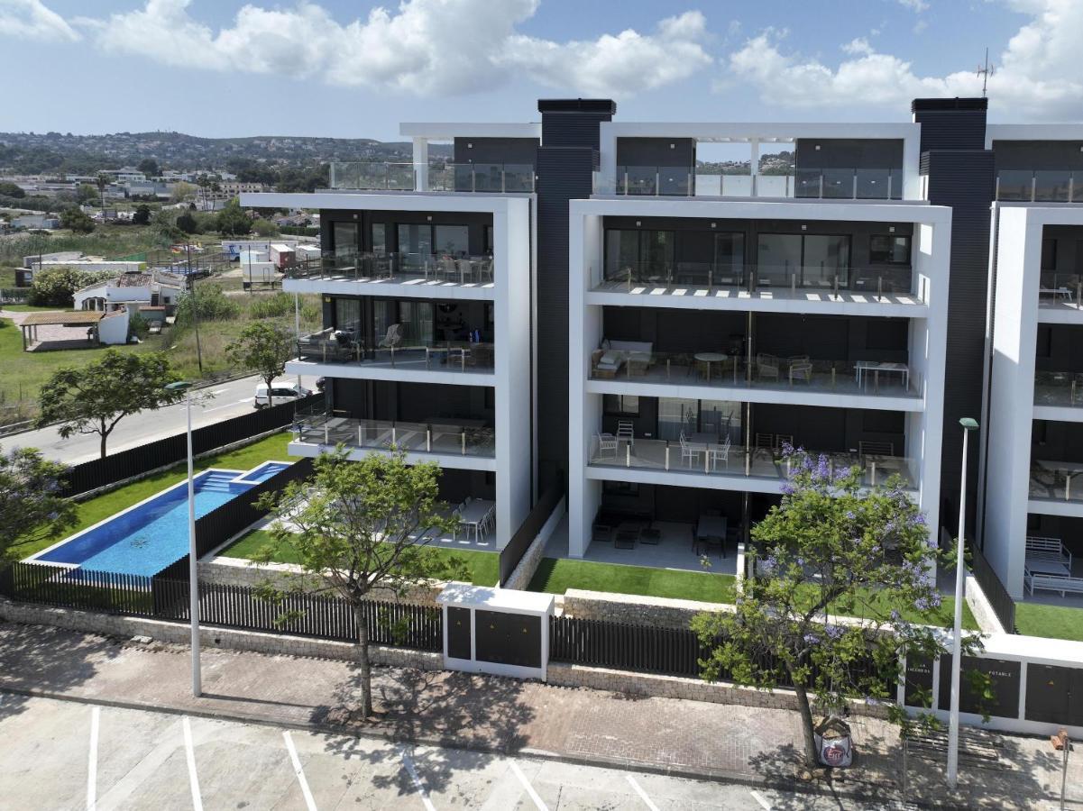 Rennes Arenal Playa 6 *