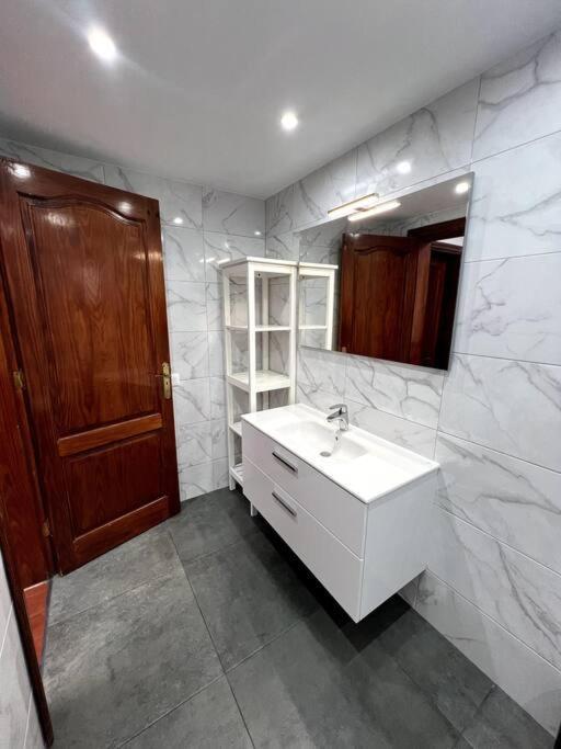 The Sallies - 3 Bedroom With Private Pool *