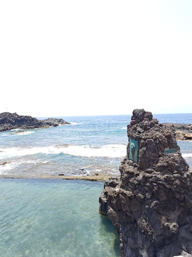 Cozy In Front Of The Natural Pools *