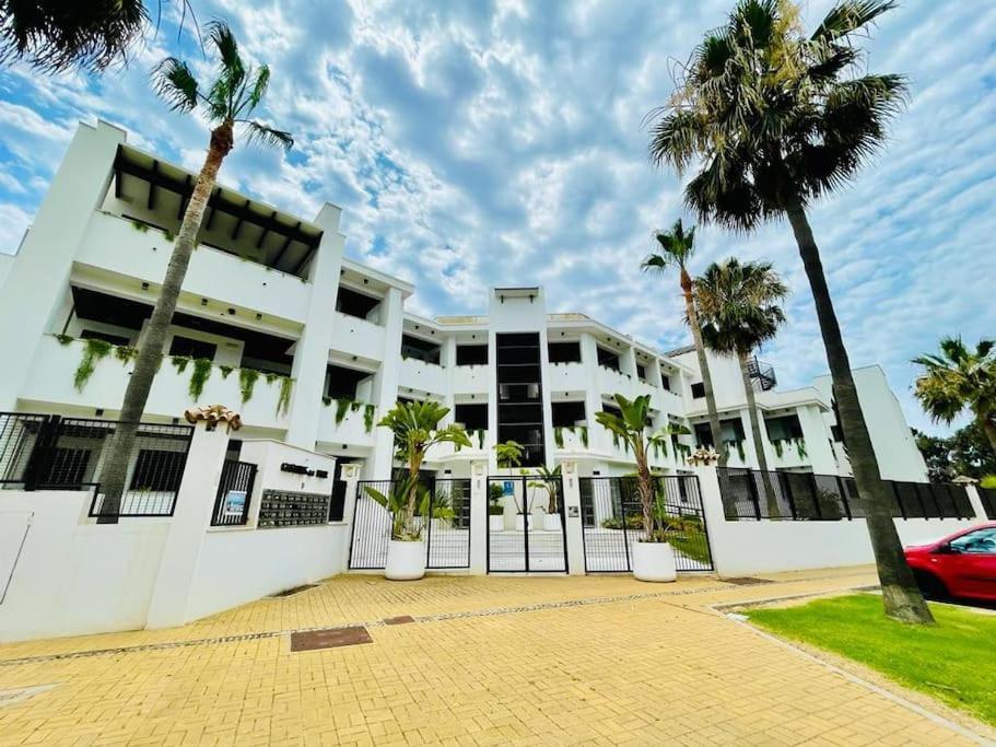 Apartment Sea Breeze Retreat - Golf Getaway
