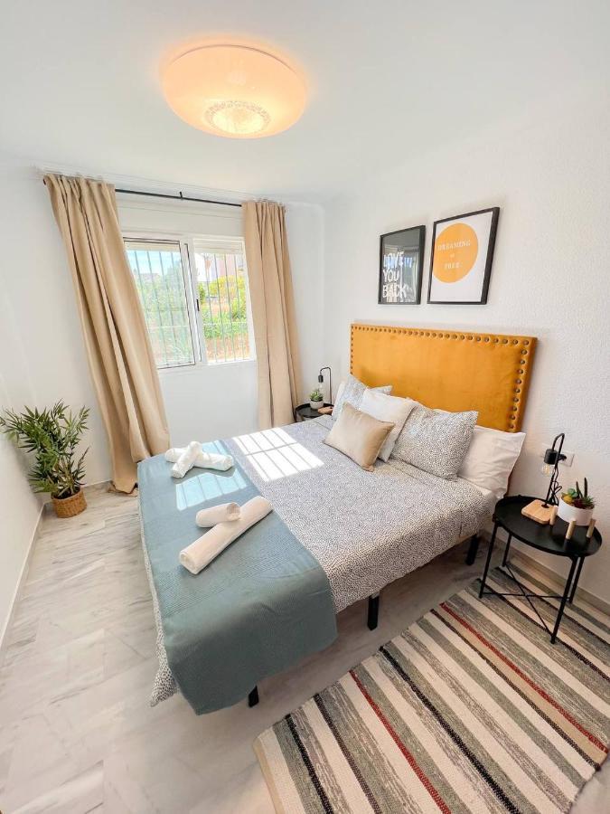 Playaquebrada & Pool Cozy Flat Benalmadena