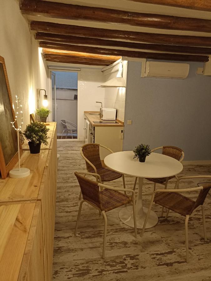 Petra -old With Terrace And Barbecue- Apartment