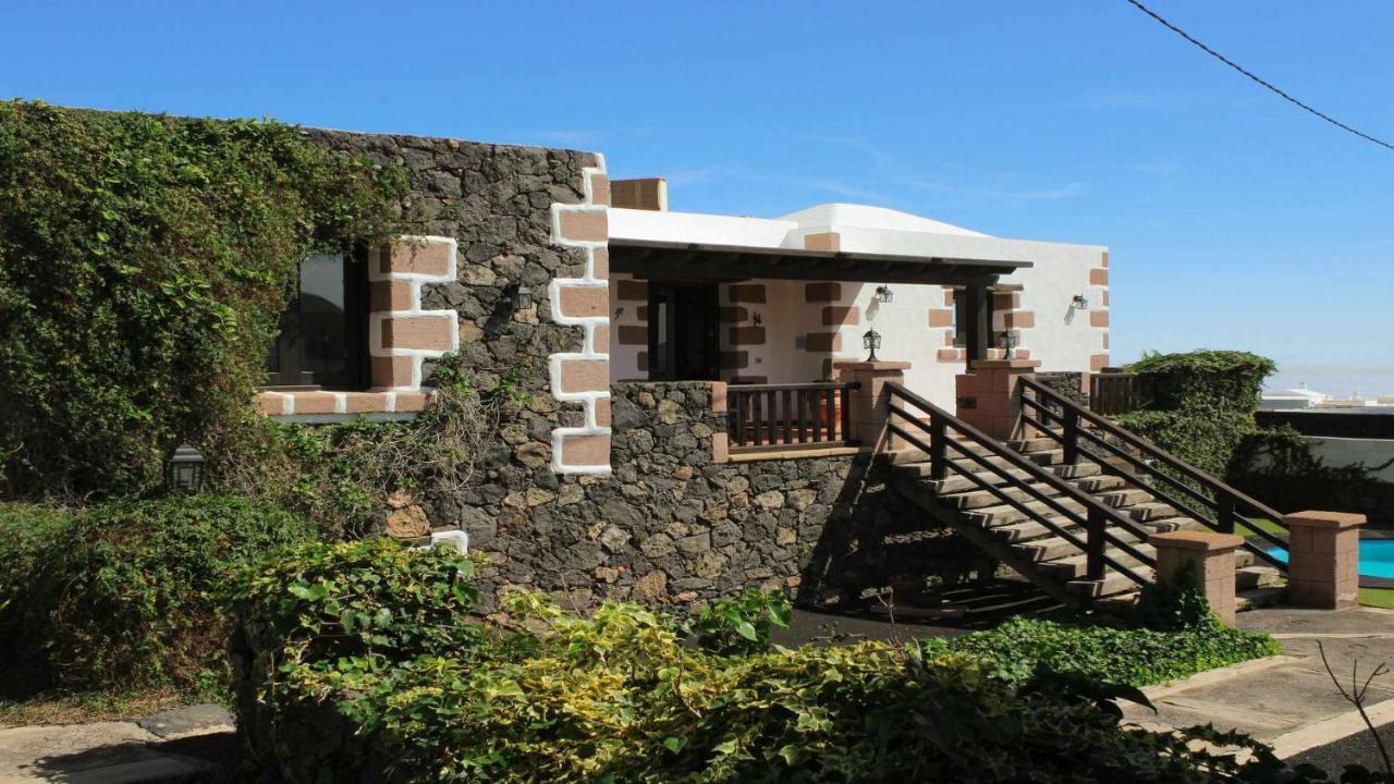 Casa Daniela En La Asomada Holiday home