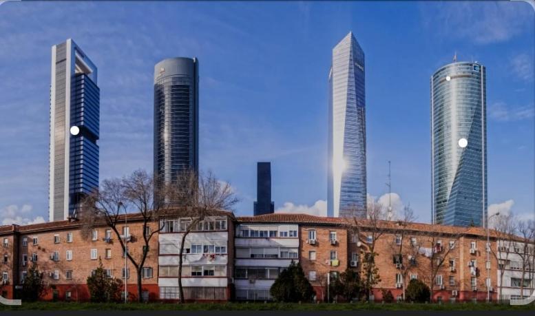 Habitación en casa particular Chamartin De Frente A 4 Torres Madrid