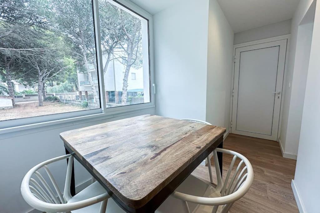 Apartamento Romy T2f A 20m De La De Cala Montgo