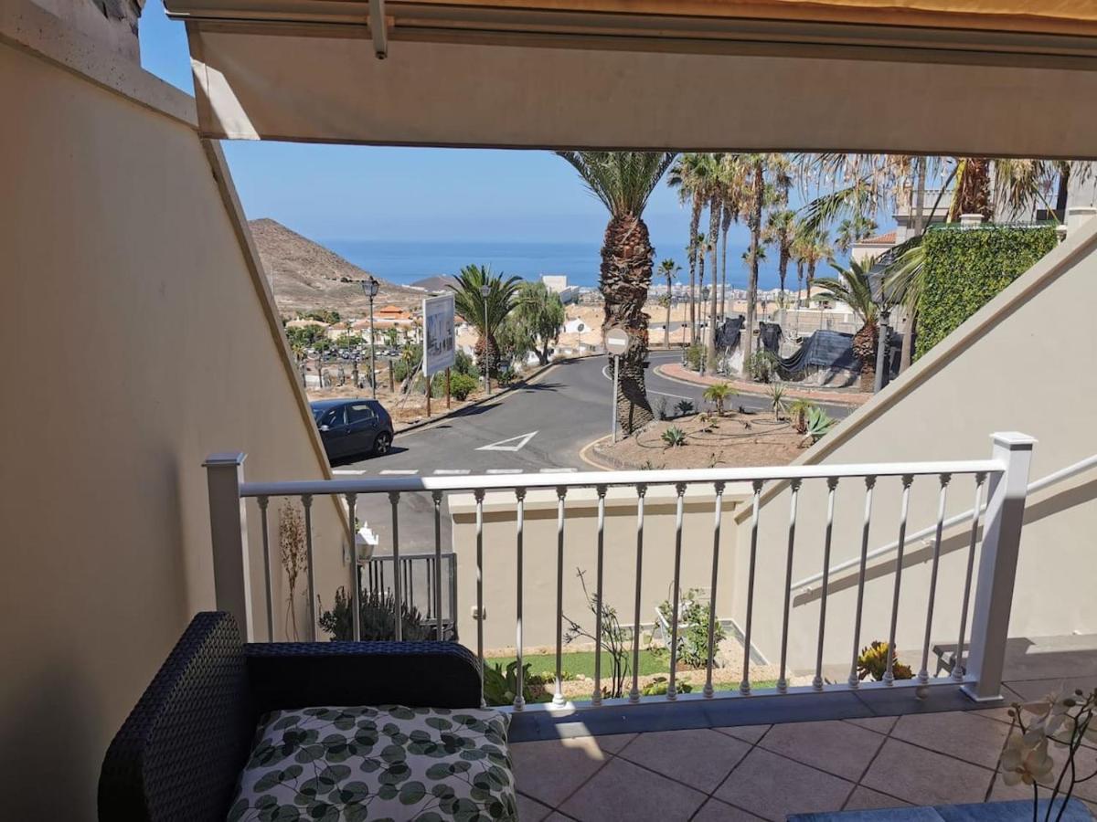 Relax And Enjoy In Tenerife Sud!