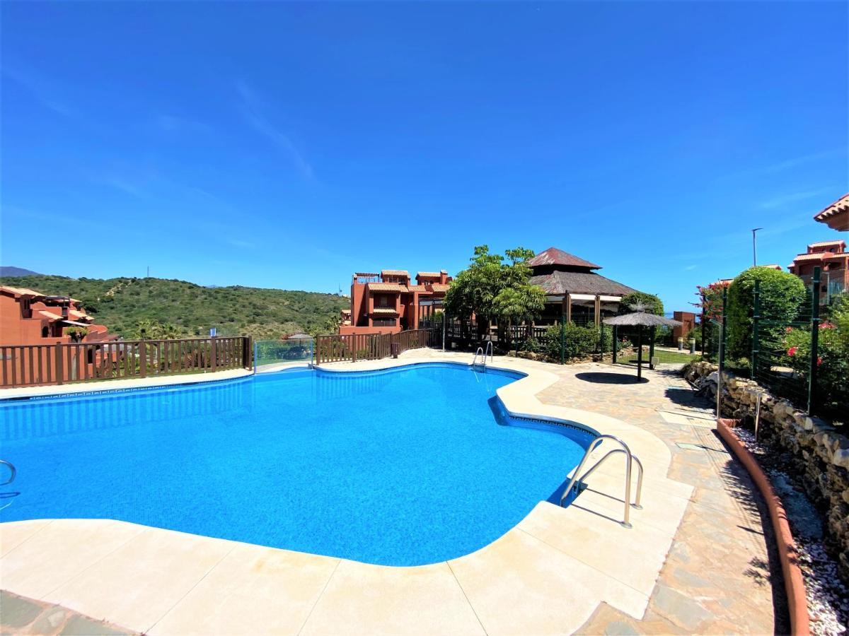 Sea View Penthouse With Hot Tub - Casa Bella Vista, Buenas Noches , Apartment Estepona