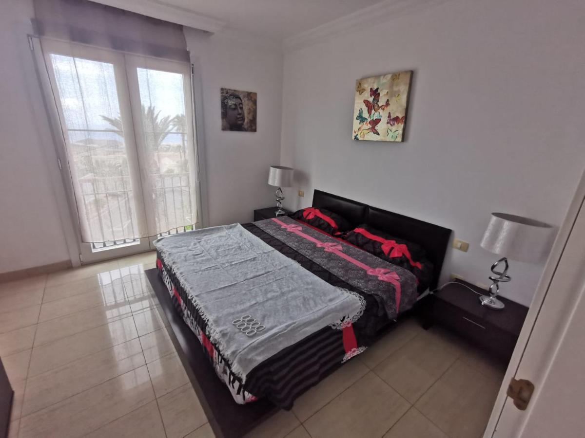 Relax And Enjoy In Tenerife Sud! *