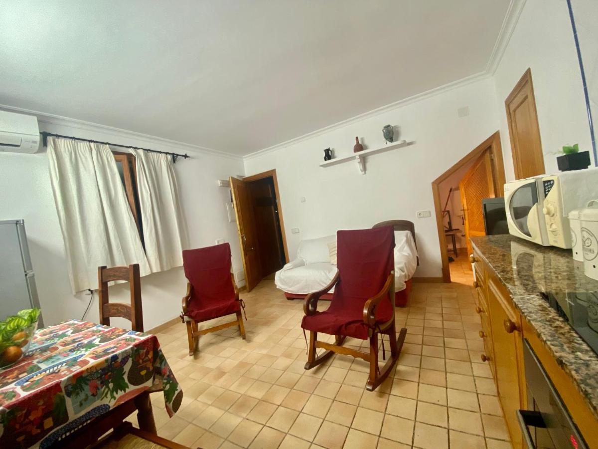 Apartment Puerto De Pollensa Villa: Mountain Retreat Near Port de Pollenca