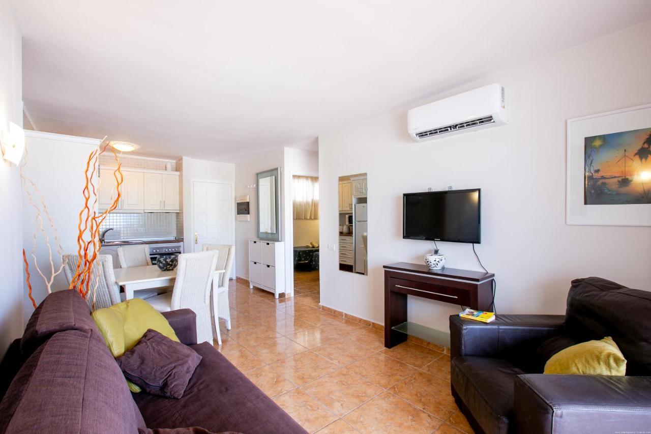 Beautiful Sea View 2 Bedroom Ocean Park Apartment *