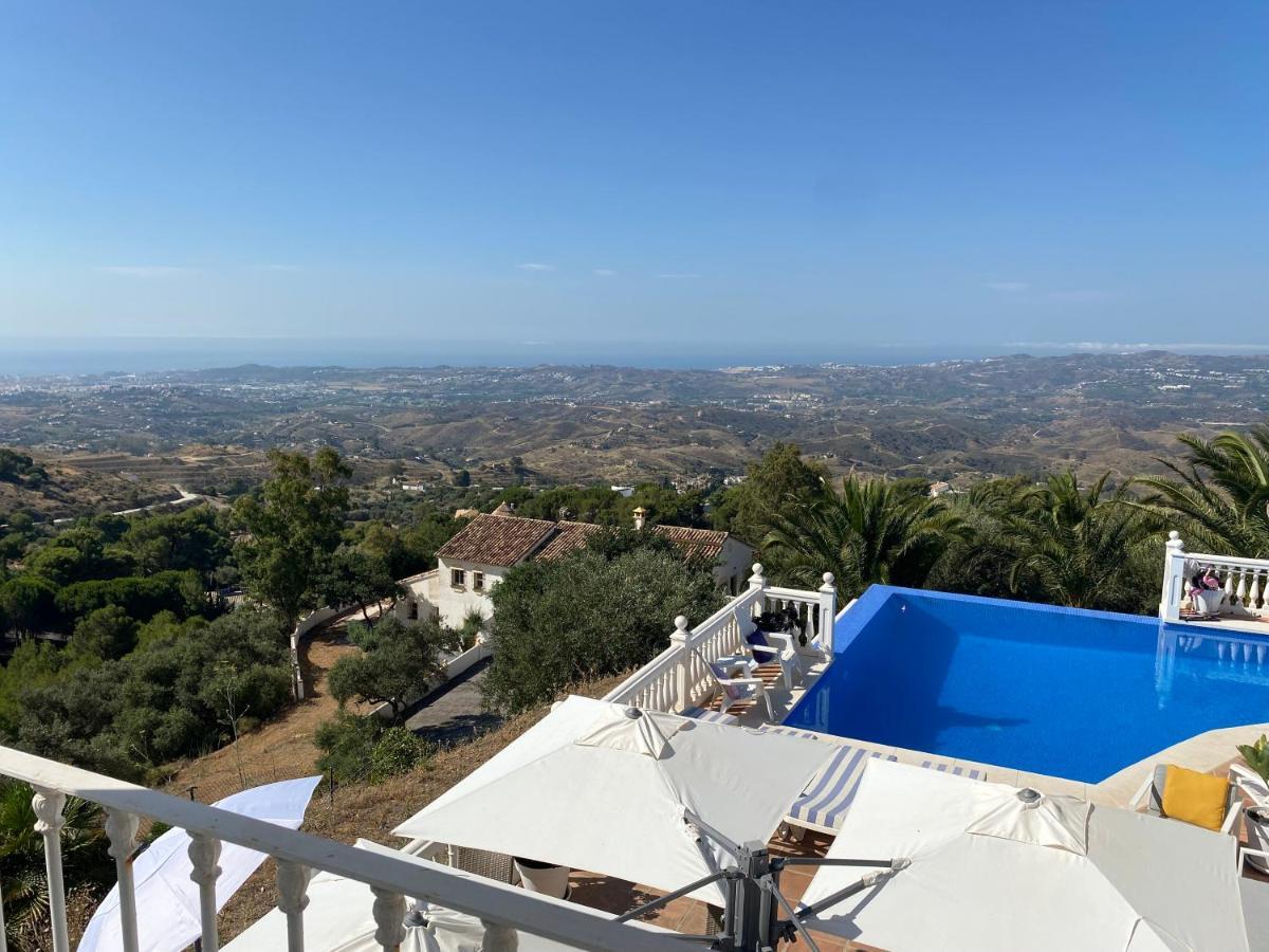 Manana Bed & Breakfast 3*