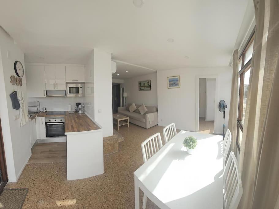 Nogalera Rainbow, 2-bedroom With Pool And Parking Apartamento Torremolinos