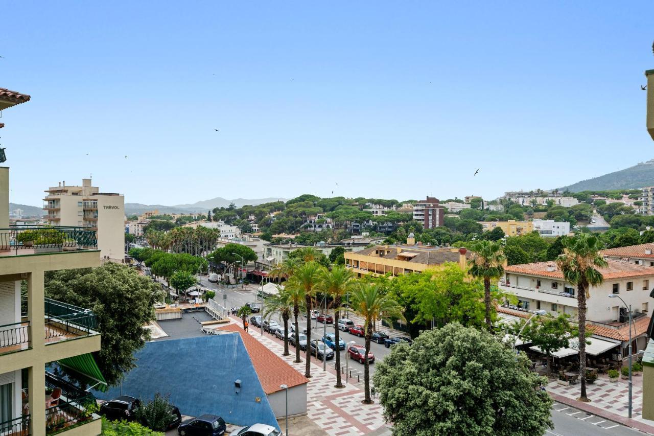Hauzify I Estrella Apartment *
