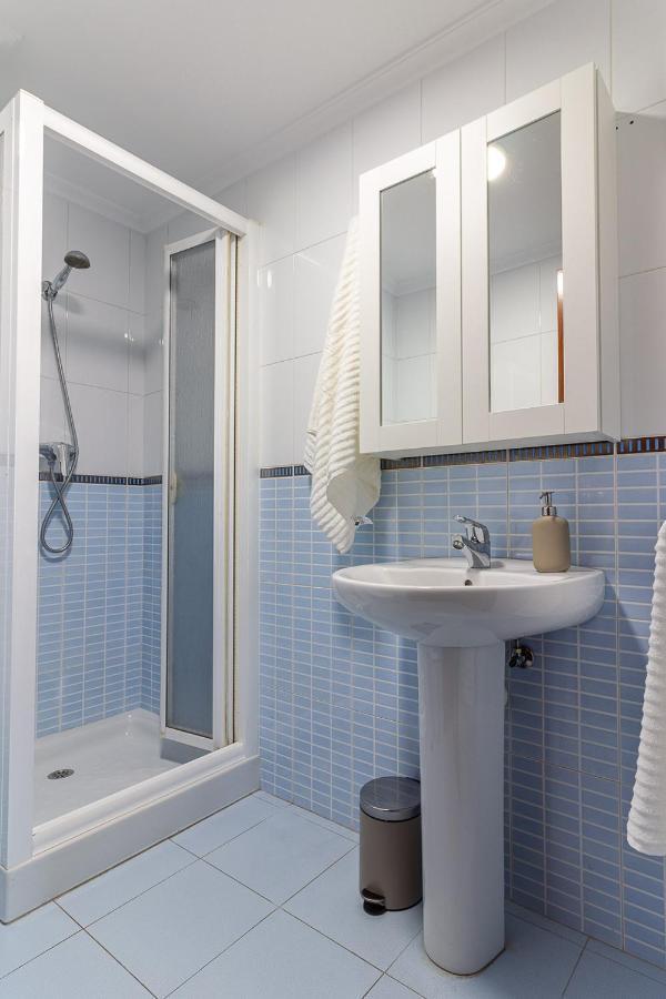 Apartment Ah Delux3rooms Vut6893as *