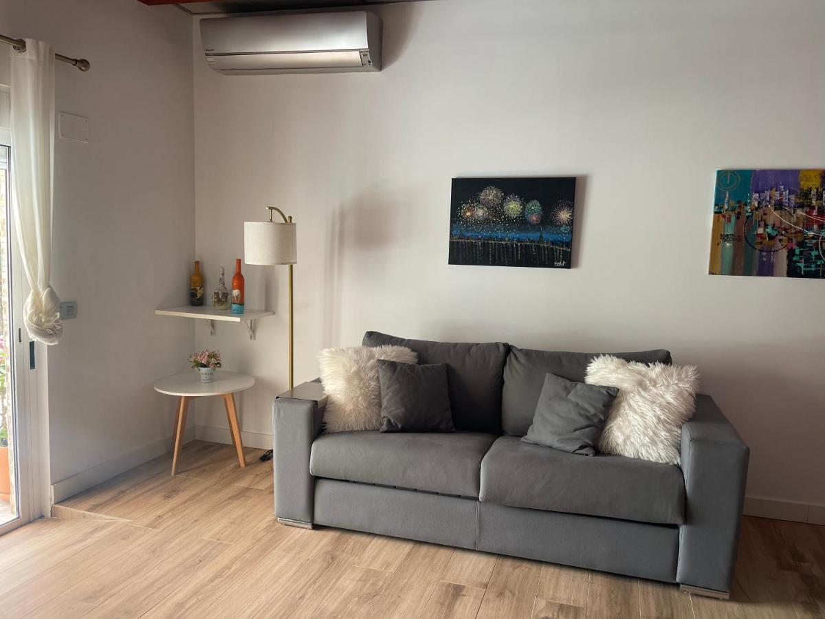 Habitación en casa particular Habitación Con Cama Extra Doble Más Sofa Cama Apta Hasta 4 Personas Con Baño Privado Sant Vicent del Raspeig (San Vicente del Raspeig)