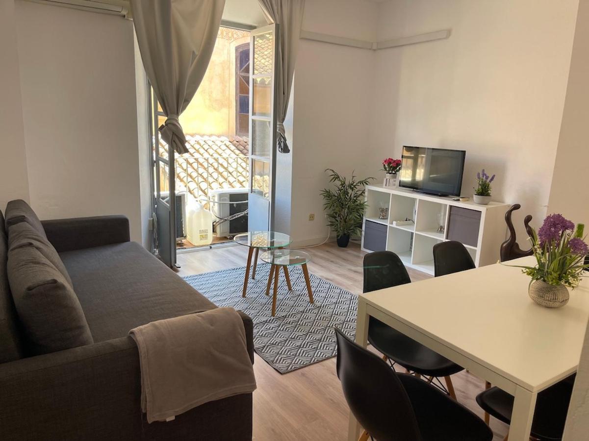 Apartamento Santiago Center 2 *
