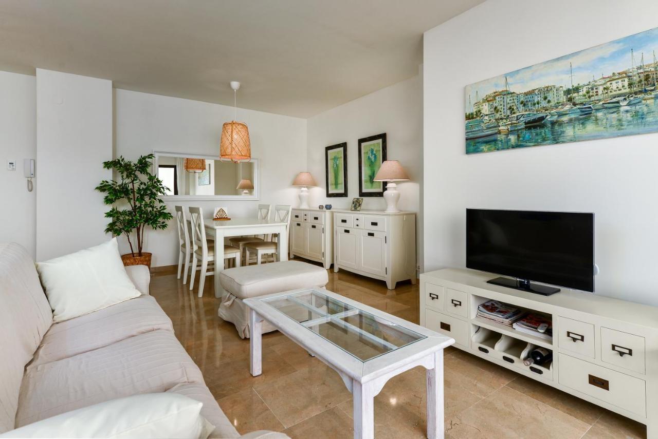 Duquesa Port Retreat Apartamento Manilva