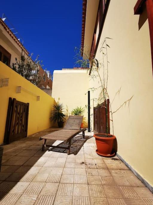 Amplia Casa 5 En Santa Cruz Con Zona Trabajar Сasa de vacaciones *