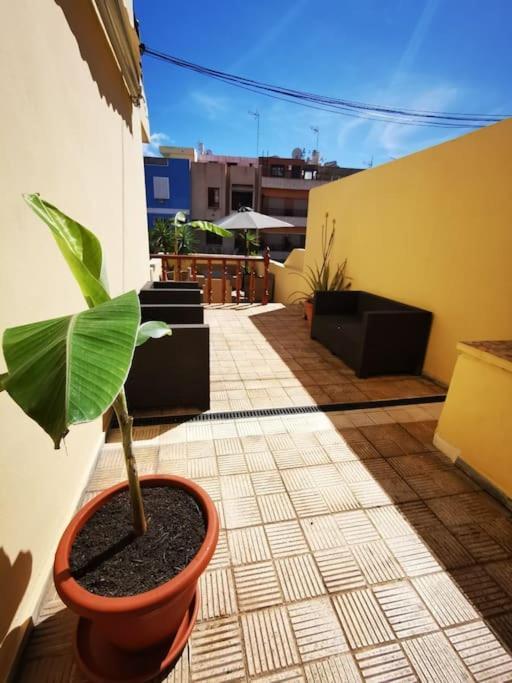 Сasa de vacaciones Amplia Casa 5 En Santa Cruz Con Zona Trabajar Santa Cruz de Tenerife