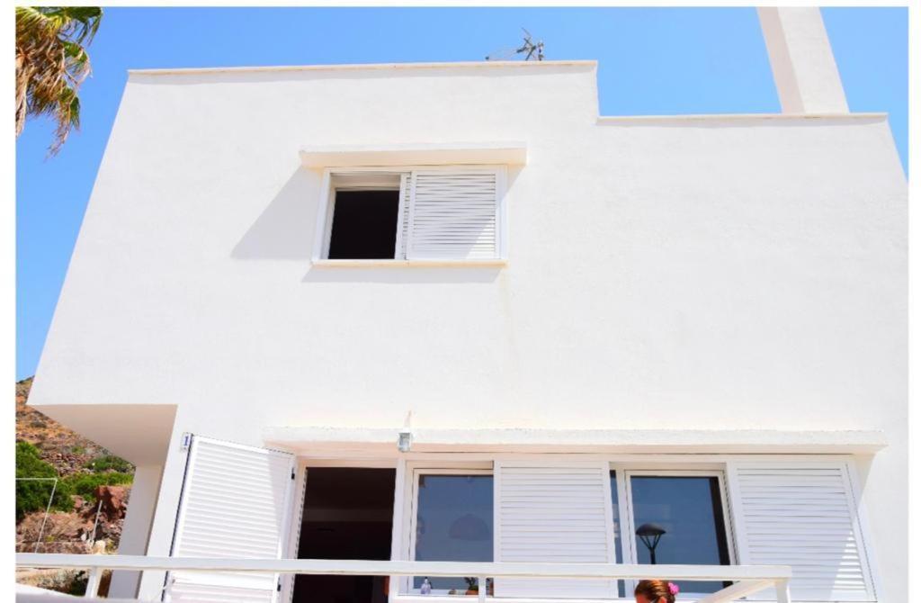 Casa Independiente En Escullos * Almeria