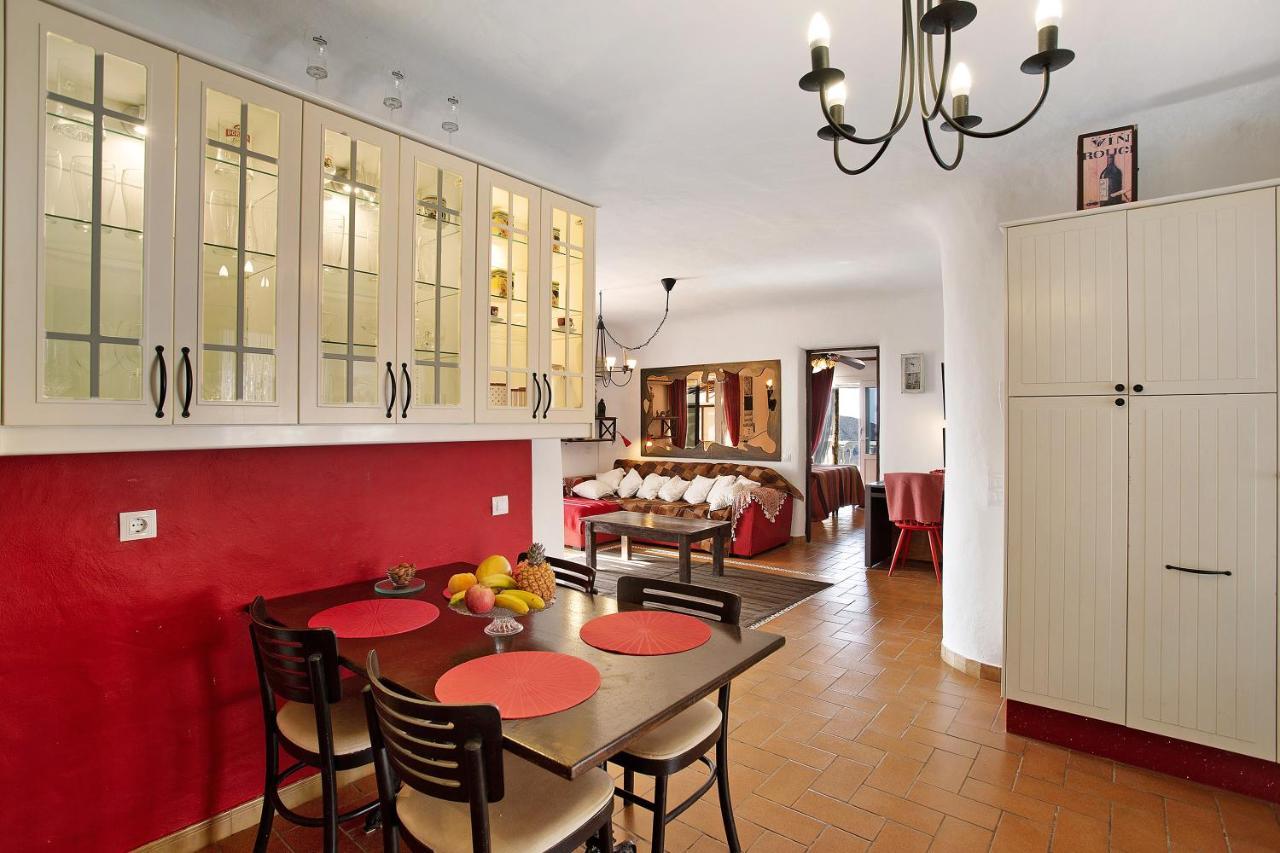 Fani 1 Villa