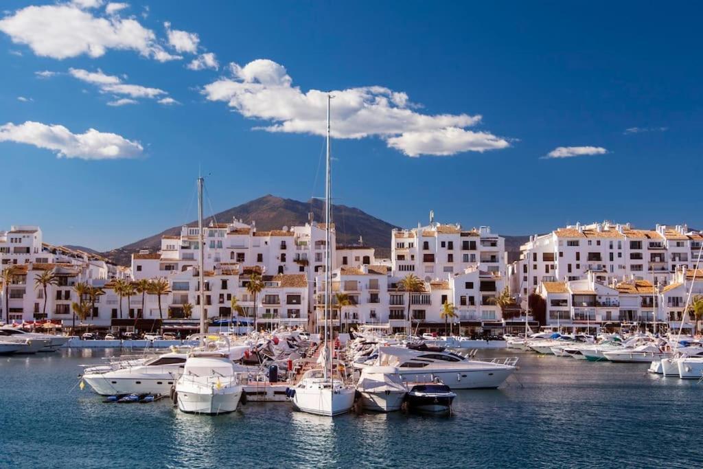 Oleholidays 1106 Romana Playa Primera Linea Playa Marbella