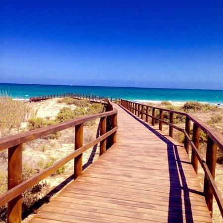 Apartamento Arenales Primera Linea De Playa Apartment *